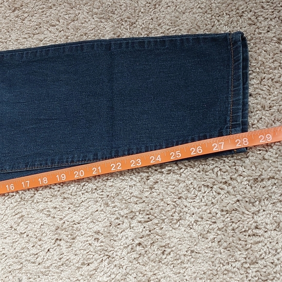 Forever 21+ size 12 short skinny jeans - Picture 8 of 8